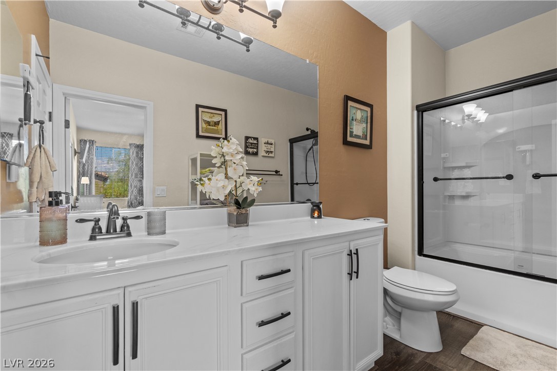 Photo 17 of 35, 495 Dorchester Bend Avenue #3
