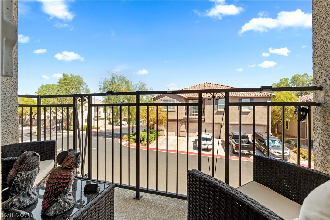 Photo 9 of 35, 495 Dorchester Bend Avenue #3
