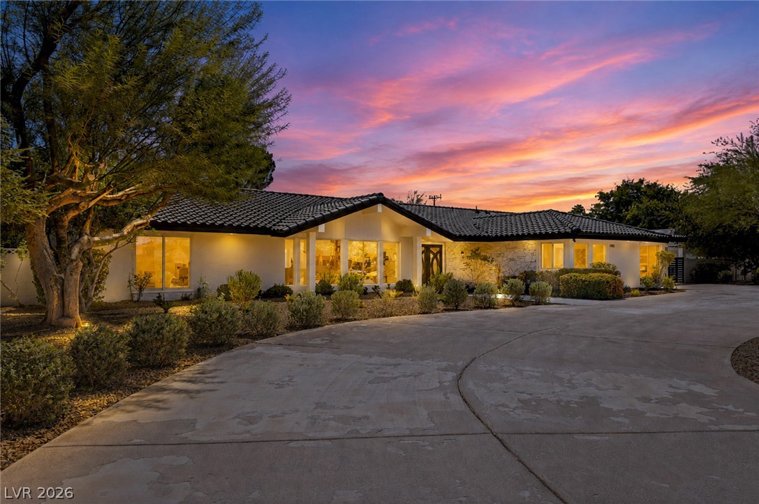6980 Mira Vista Street, Las Vegas 89120