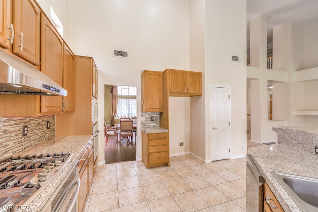Photo 18 of 63, 7064 New Moon Way