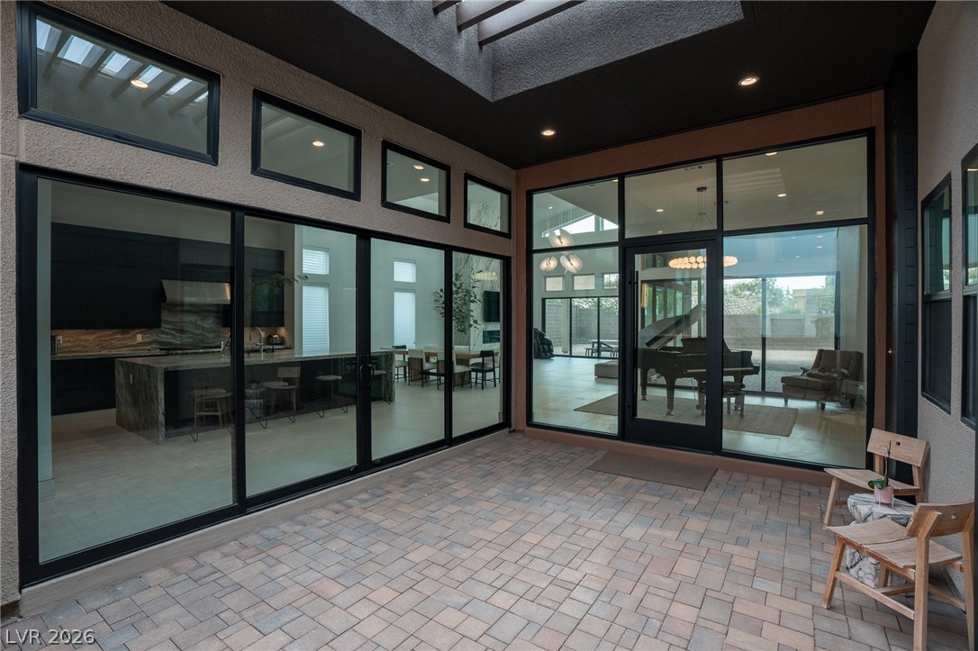 Photo 9 of 45, 11134 Desert Heights Avenue