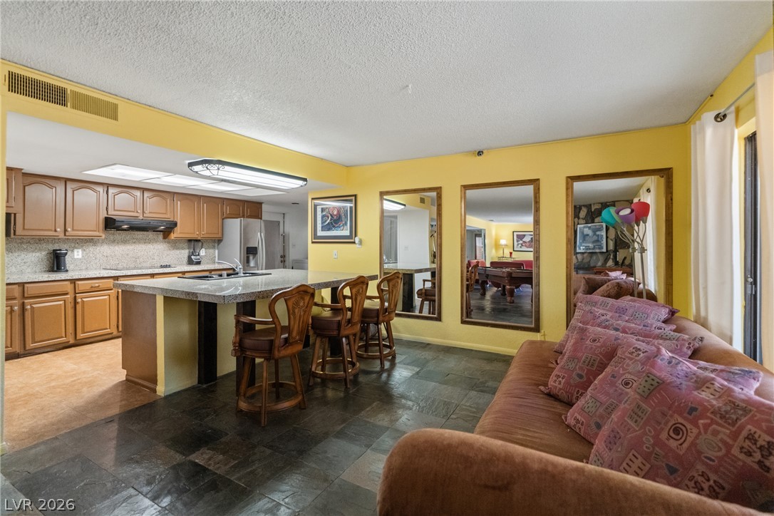 Photo 13 of 27, 3198 El Cedro Circle