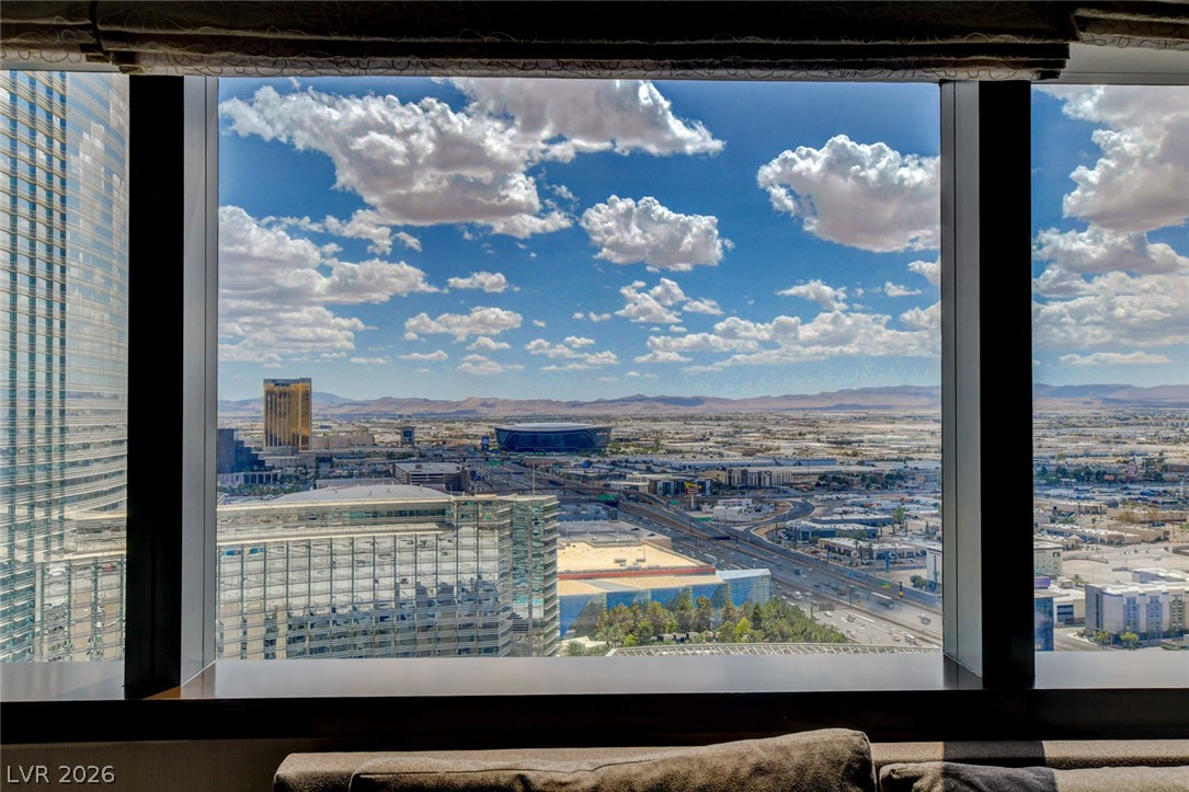Photo 30 of 44, 2600 W Harmon Avenue #33015