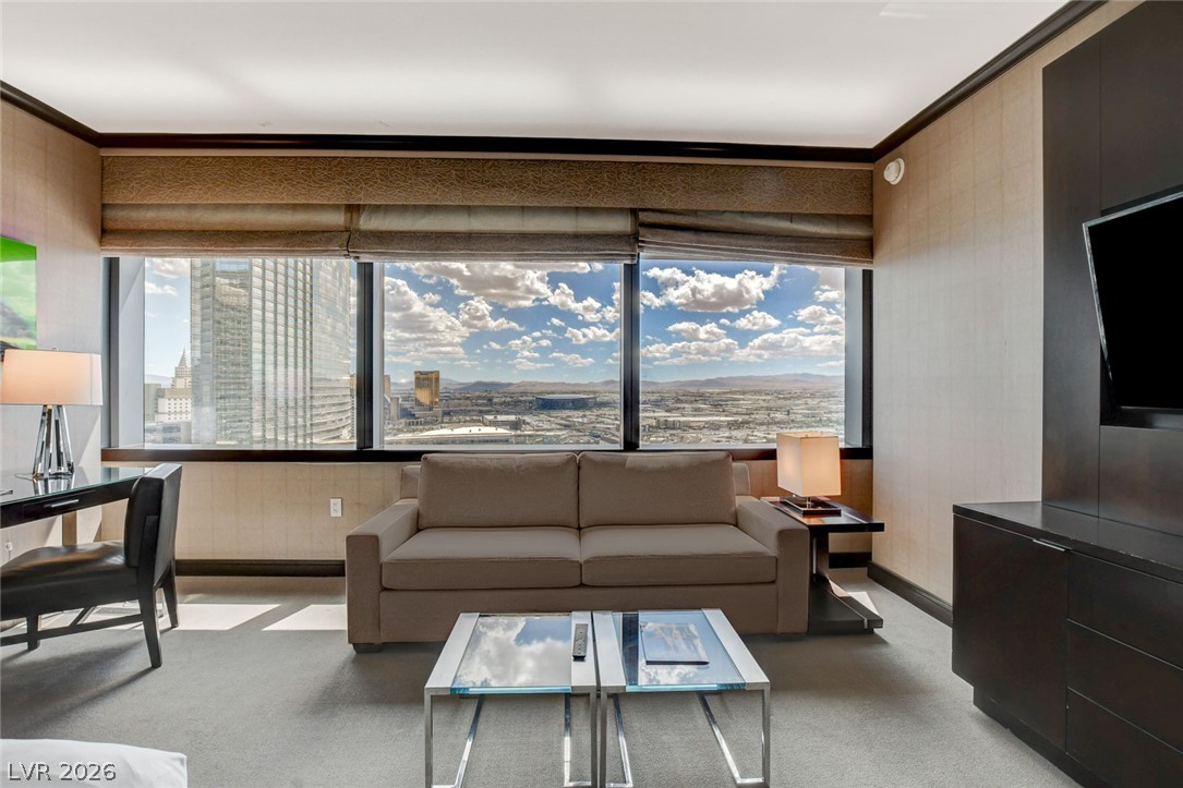 Photo 21 of 44, 2600 W Harmon Avenue #33015