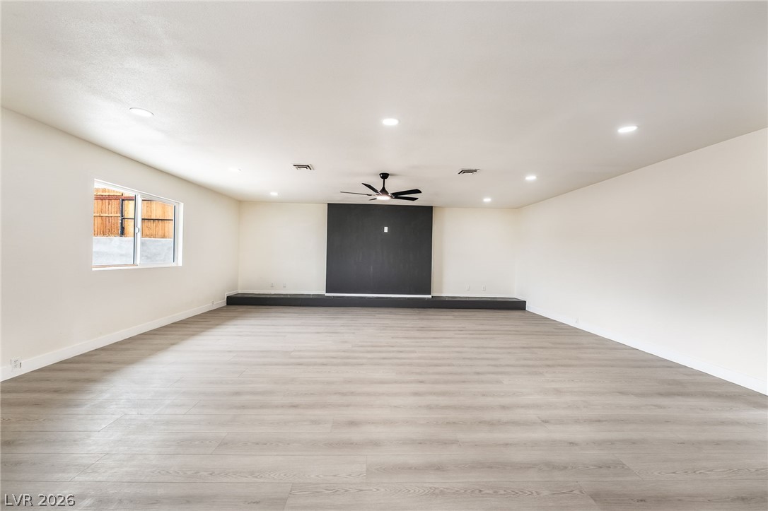 Photo 8 of 37, 3505 W Bonanza Road