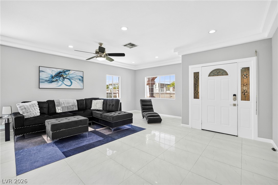 Photo 6 of 52, 3440 Cox Street