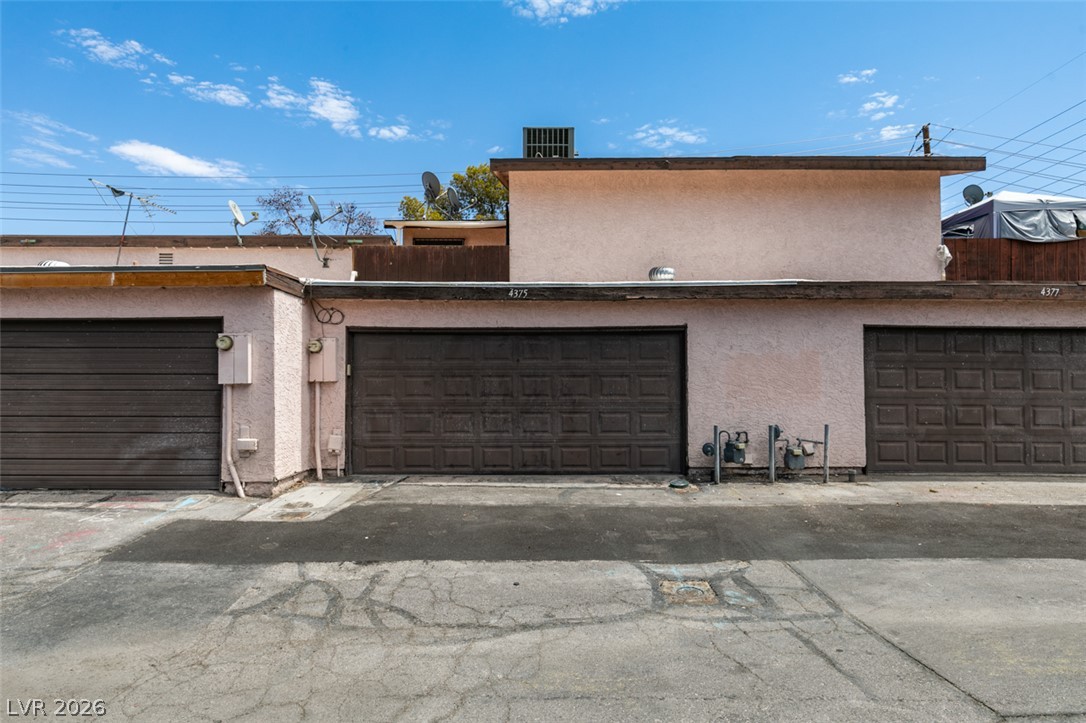 Photo 42 of 42, 4375 SPENCER Street