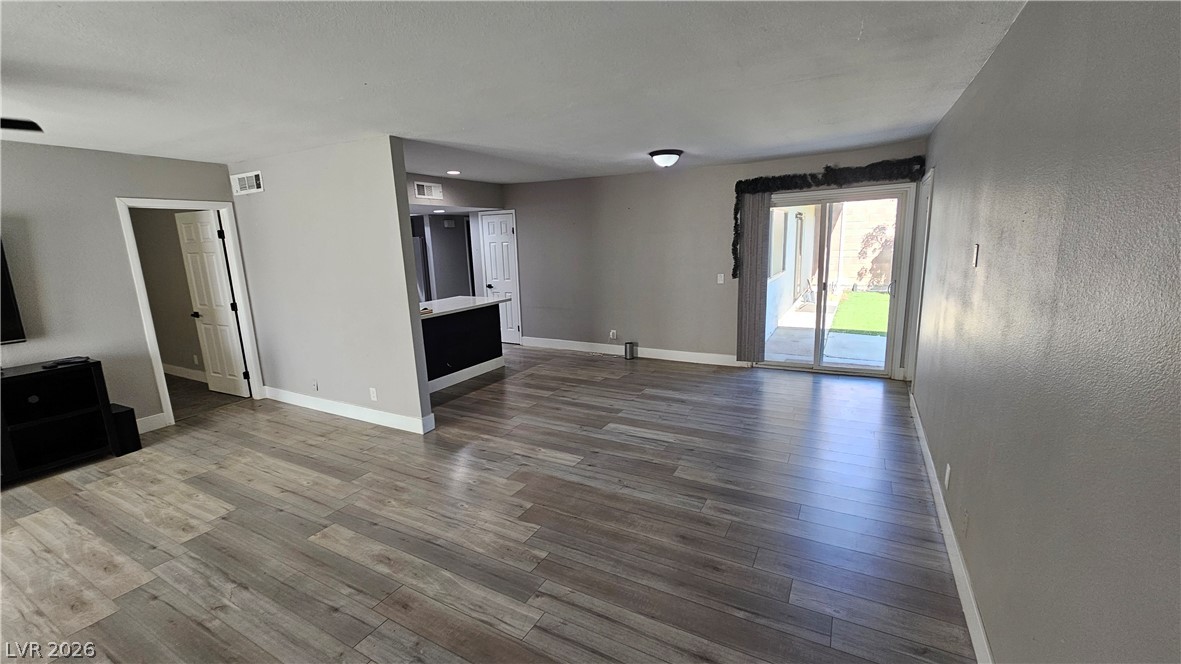 Photo 7 of 83, 3604 Braewood Drive