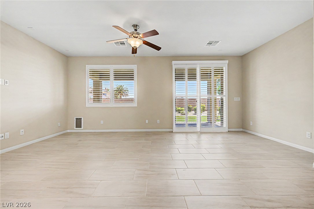Photo 7 of 36, 7270 Southern Magnolia Street