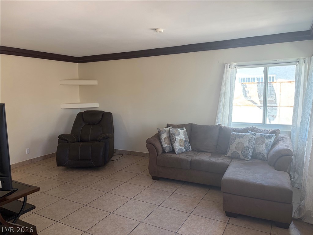 Photo 6 of 20, 5213 Pebble Beach Boulevard