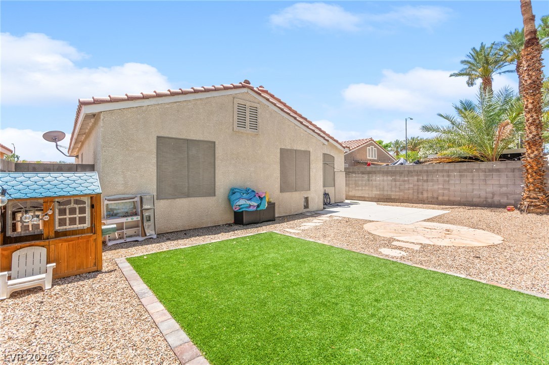 Photo 8 of 39, 7353 Ridge Star Court
