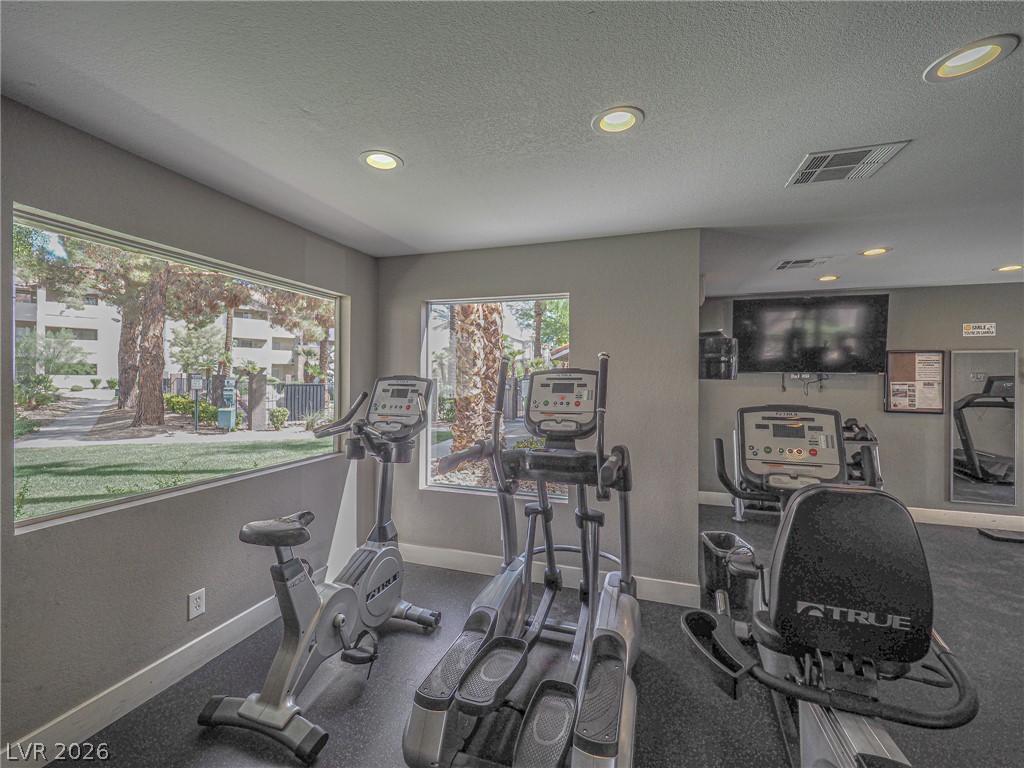 Photo 14 of 99, 4200 S Valley View #1085
