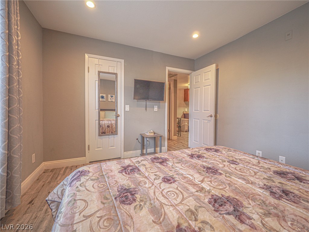 Photo 49 of 99, 4200 S Valley View #1085