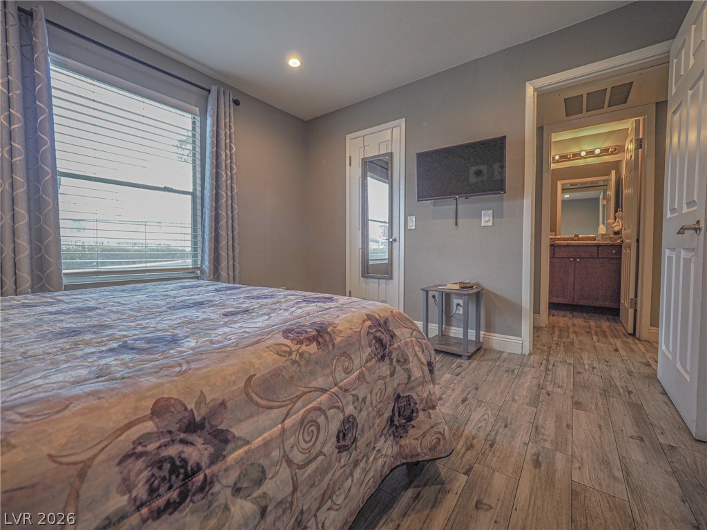 Photo 51 of 99, 4200 S Valley View #1085