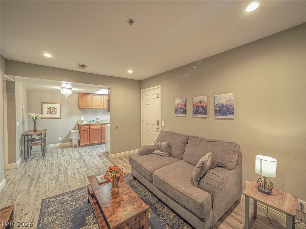Photo 29 of 99, 4200 S Valley View #1085