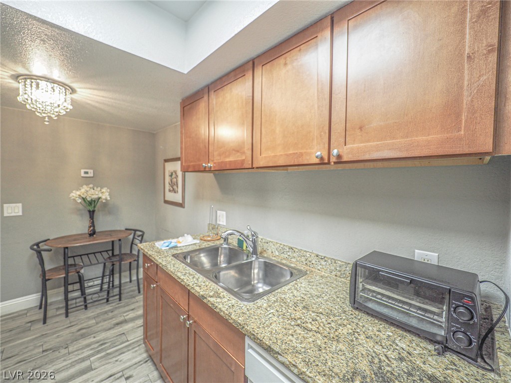 Photo 38 of 99, 4200 S Valley View #1085