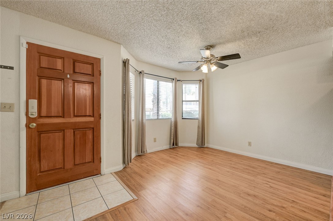 Photo 9 of 34, 1101 Falconhead Lane #101
