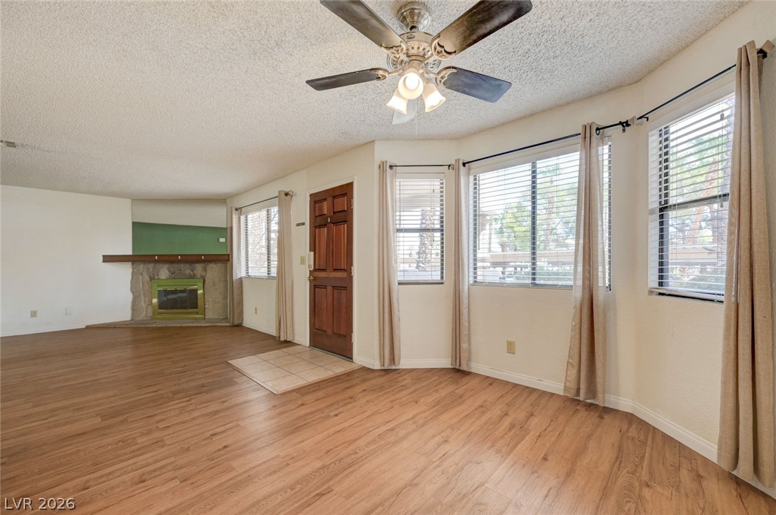 Photo 13 of 34, 1101 Falconhead Lane #101