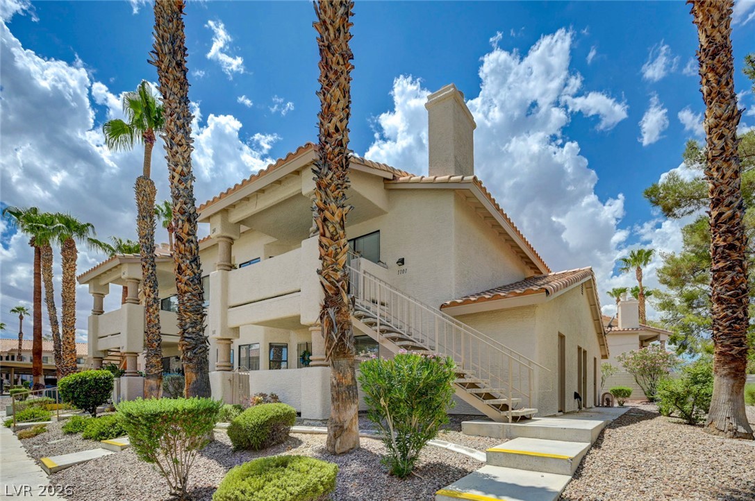 Photo 3 of 1101 Falconhead Lane #101
