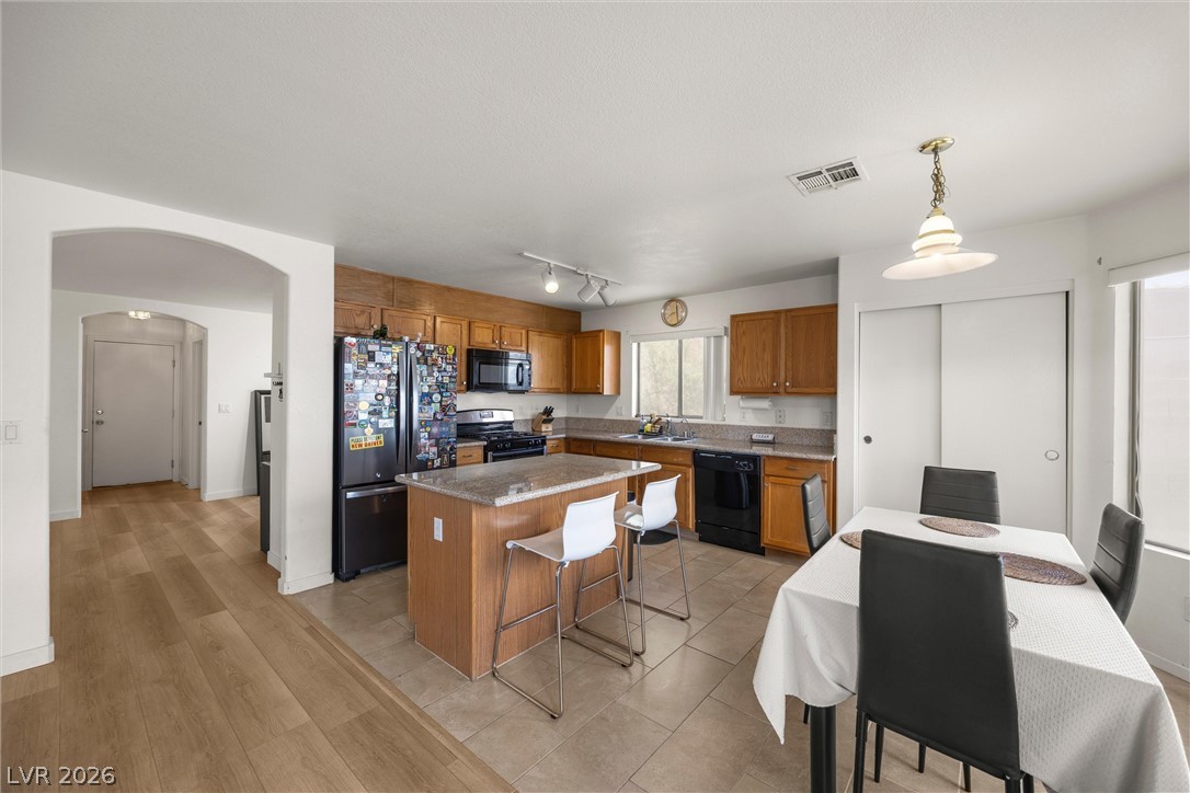 Photo 16 of 35, 7707 Whitesboro Court