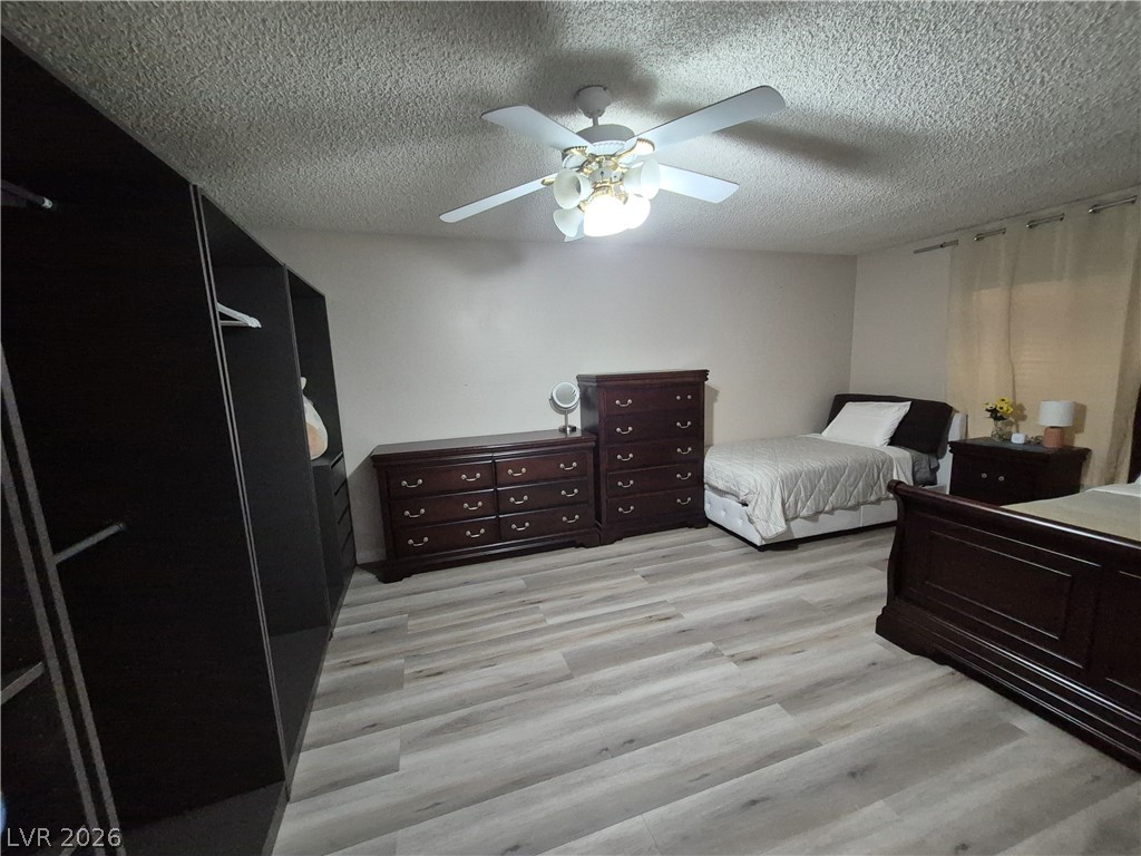 Photo 7 of 21, 5849 W Cherokee