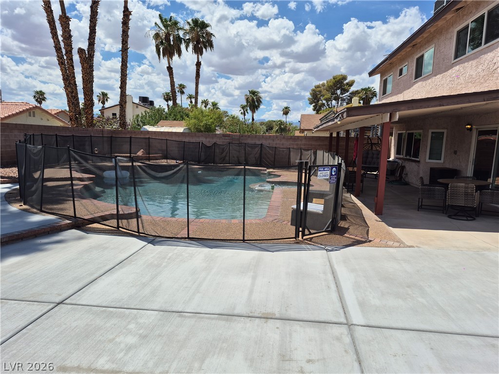 Photo 18 of 21, 5849 W Cherokee
