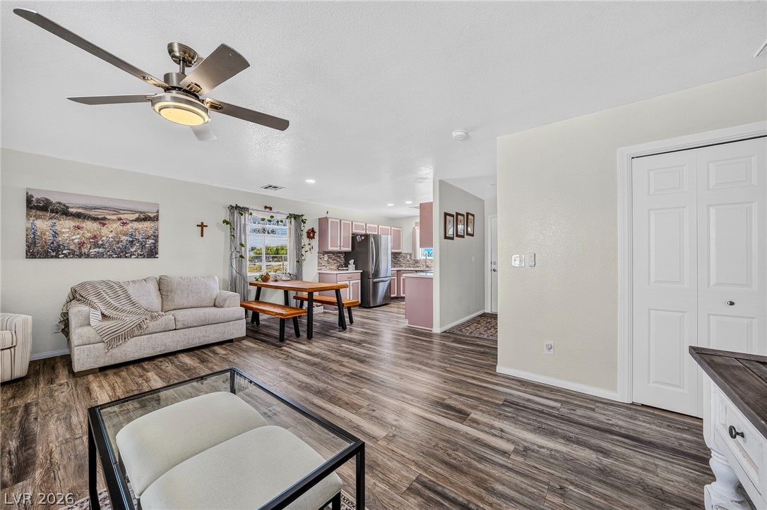 Photo 11 of 41, 2970 Rio Rico Drive