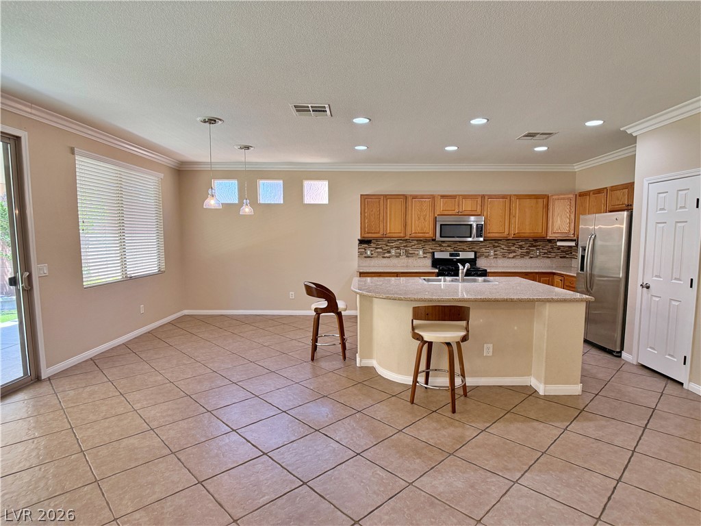 Photo 7 of 47, 10571 Aloe Springs Street