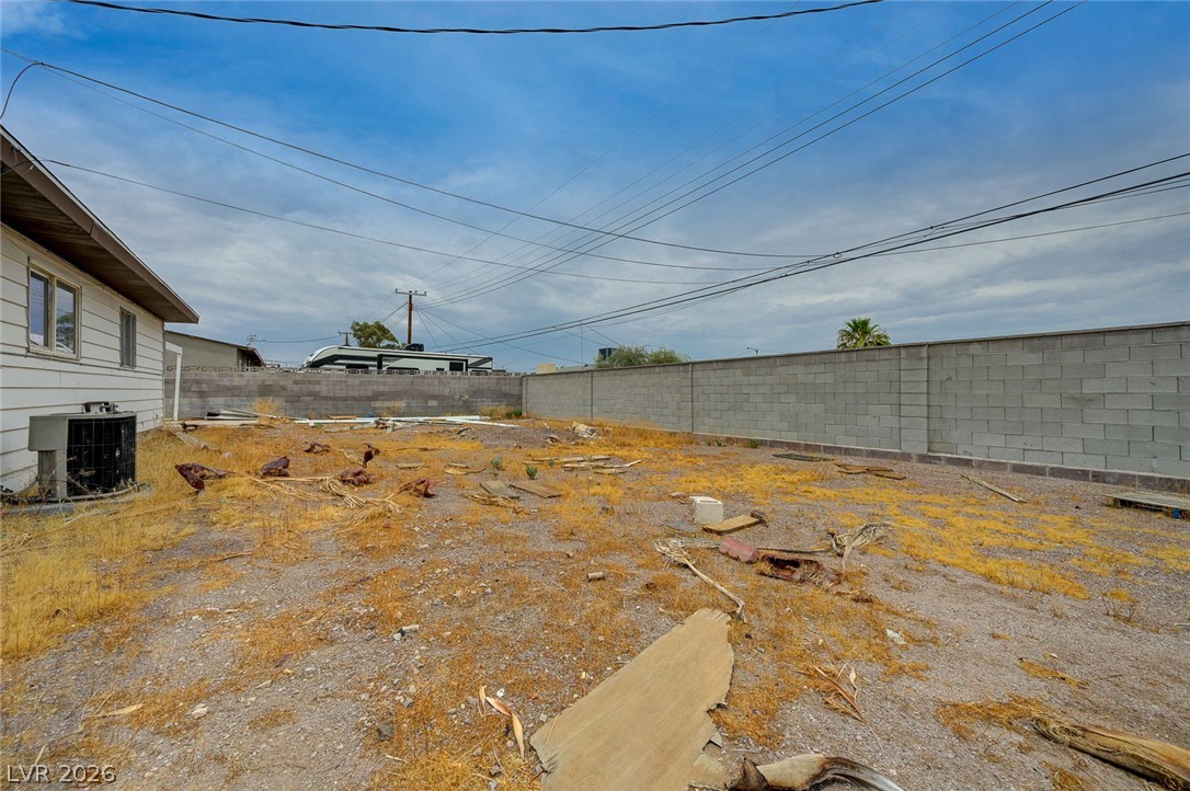 Photo 9 of 46, 140 Kola Street