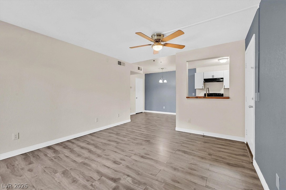 Photo 9 of 25, 220 Mission Newport Lane #105