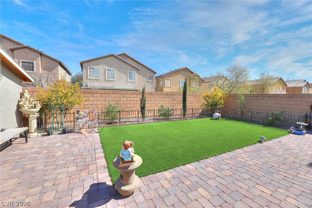 Photo 17 of 20, 6308 Gambetta Street