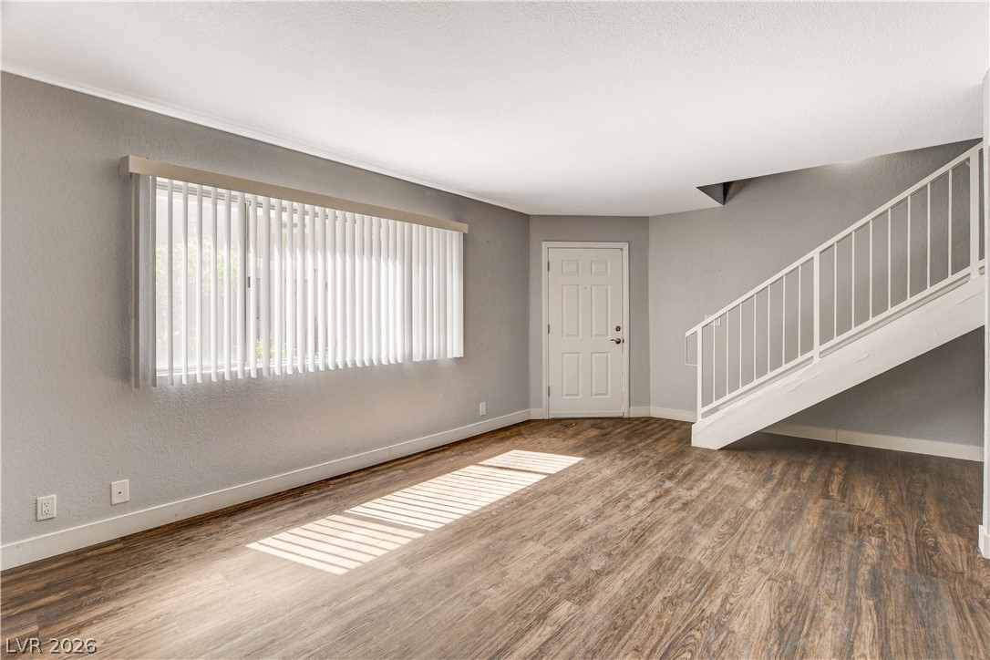 Photo 7 of 32, 100 S Crestline Drive #60