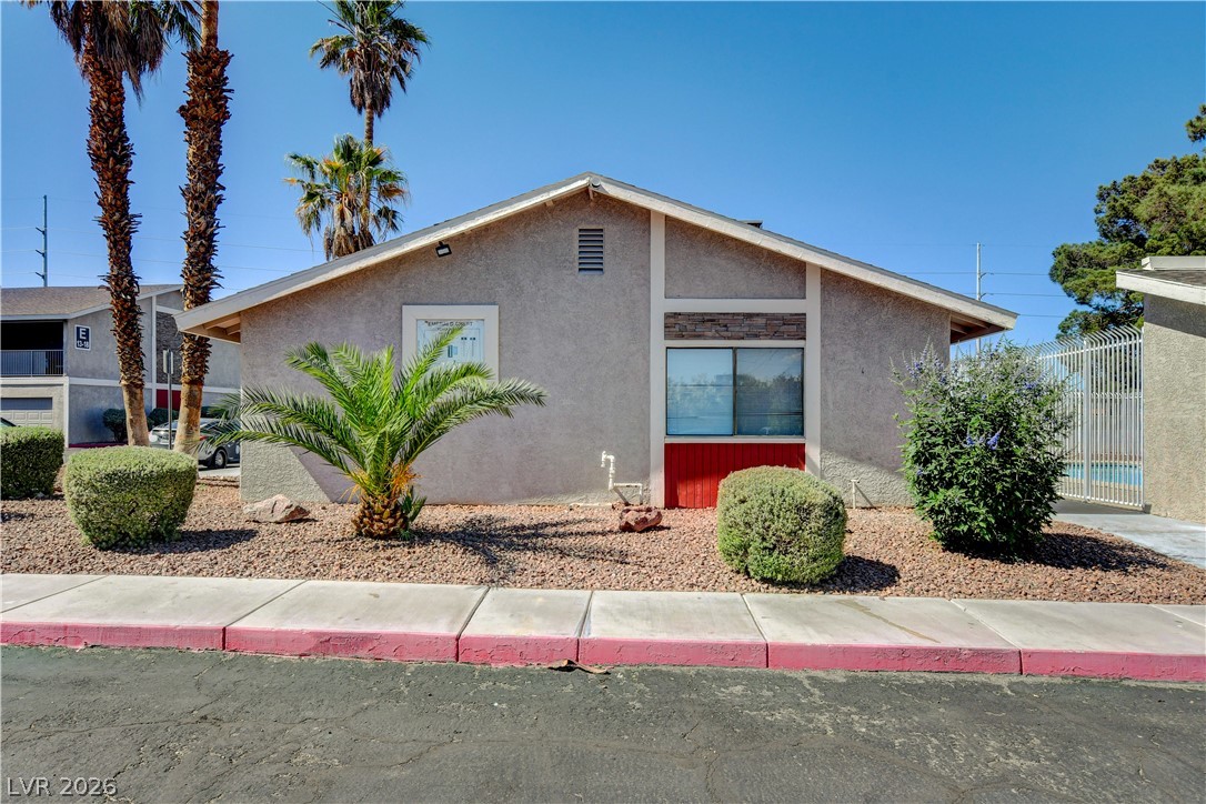 Photo 31 of 32, 100 S Crestline Drive #60