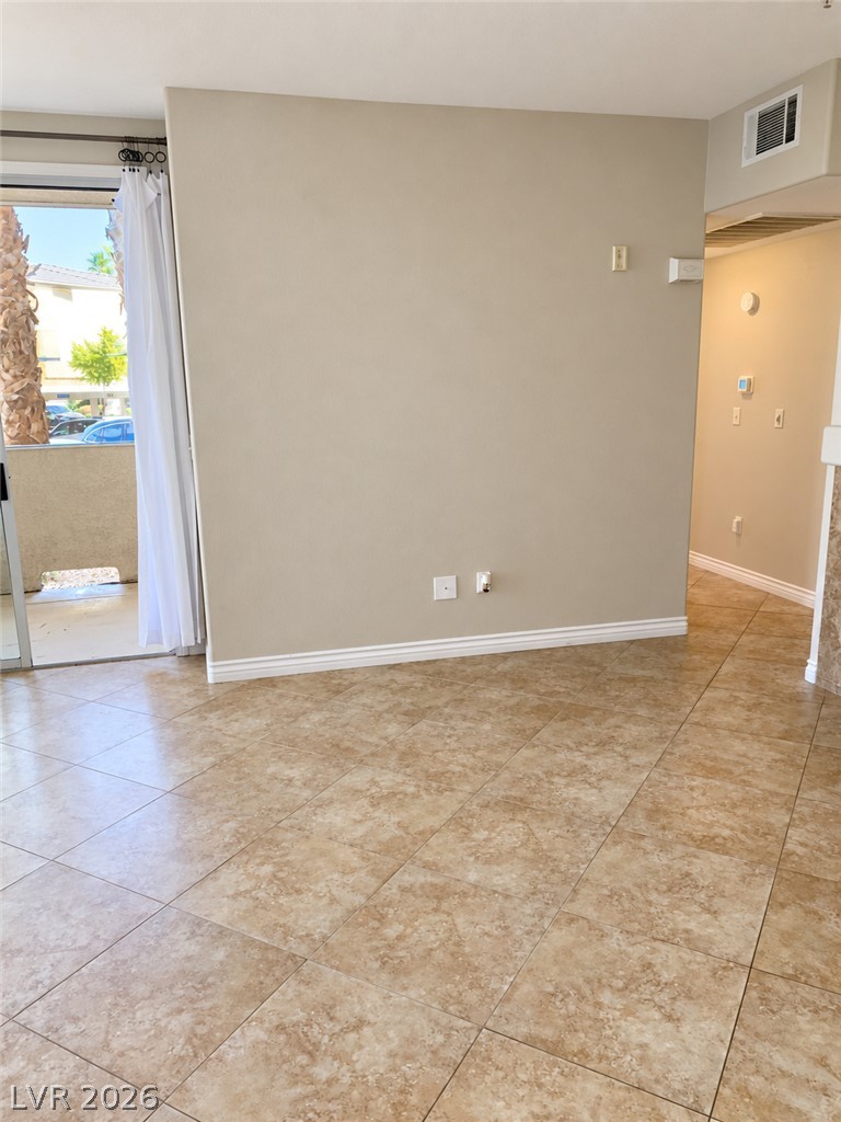 Photo 7 of 11, 7139 S Durango Drive #106