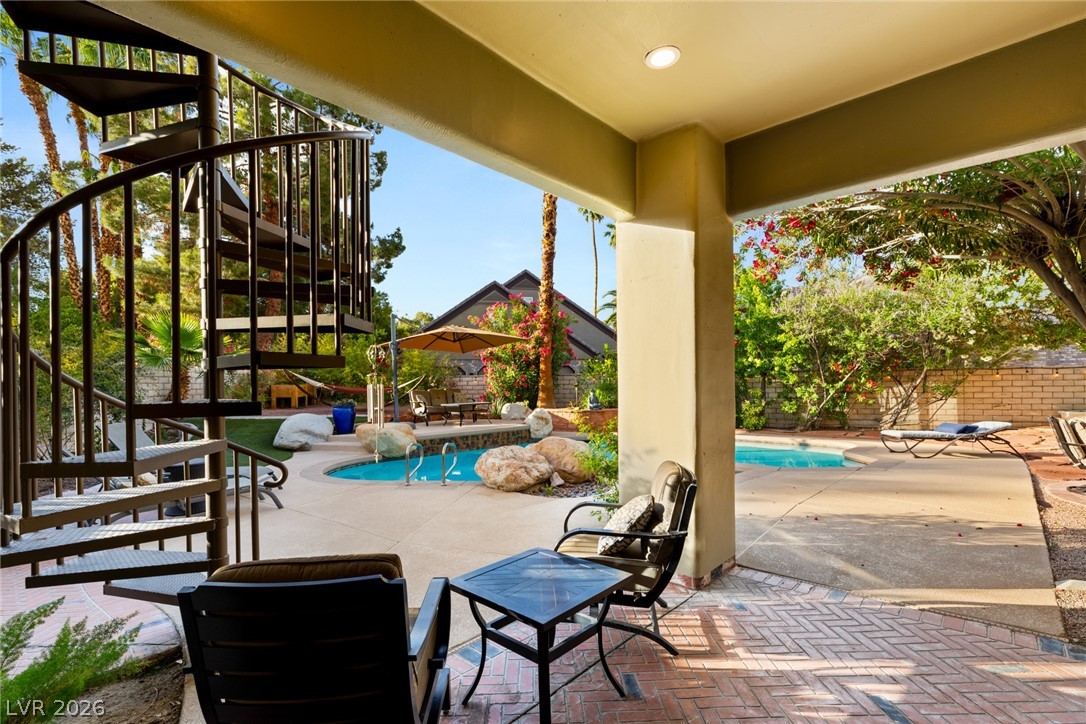 Photo 9 of 47, 3004 ASTORIA PINES Circle