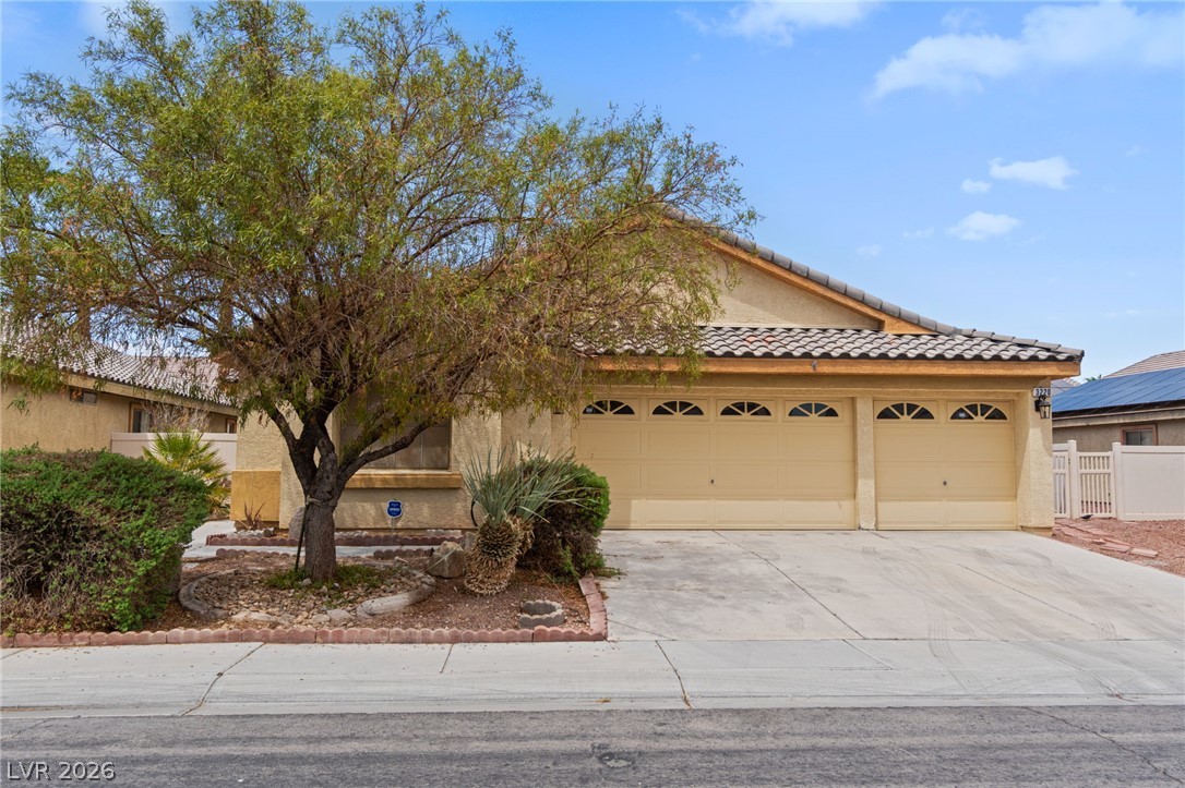 3220 Black Jade Avenue, North Las Vegas 89081