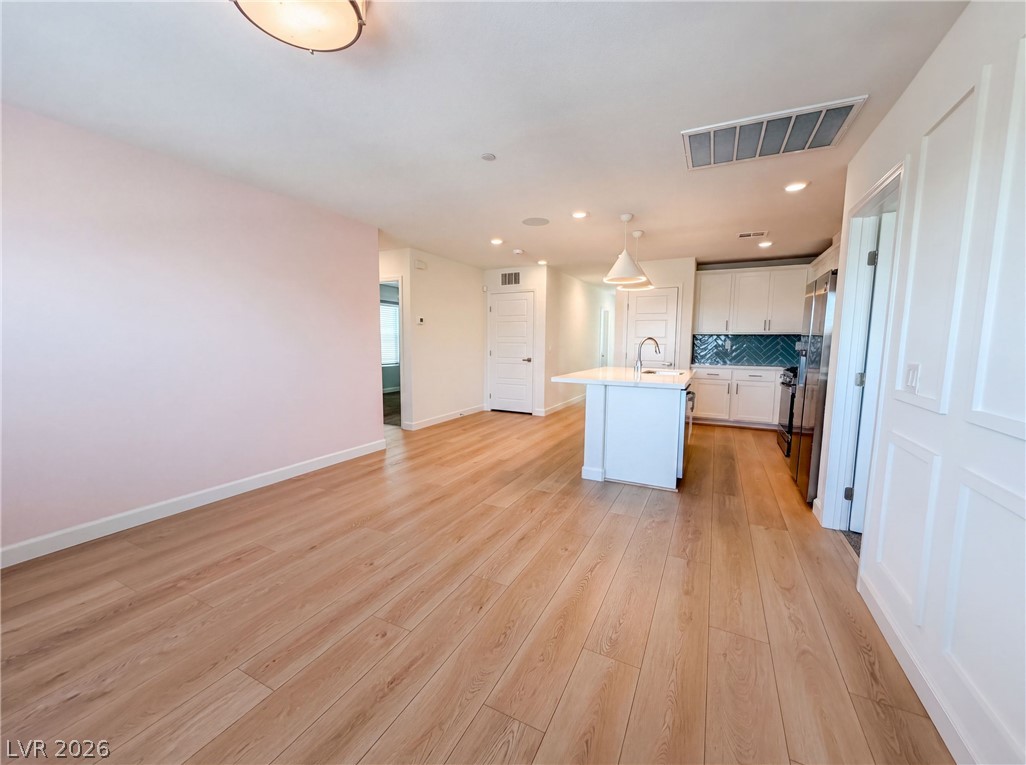Photo 6 of 15, 541 Bellum Drive #1064