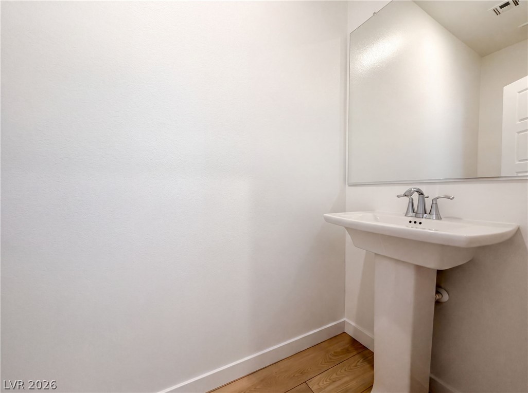 Photo 8 of 17, 8373 W Rochelle Avenue