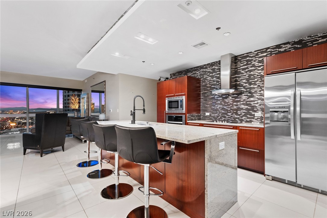 Photo 12 of 40, 4471 Dean Martin Drive #2309