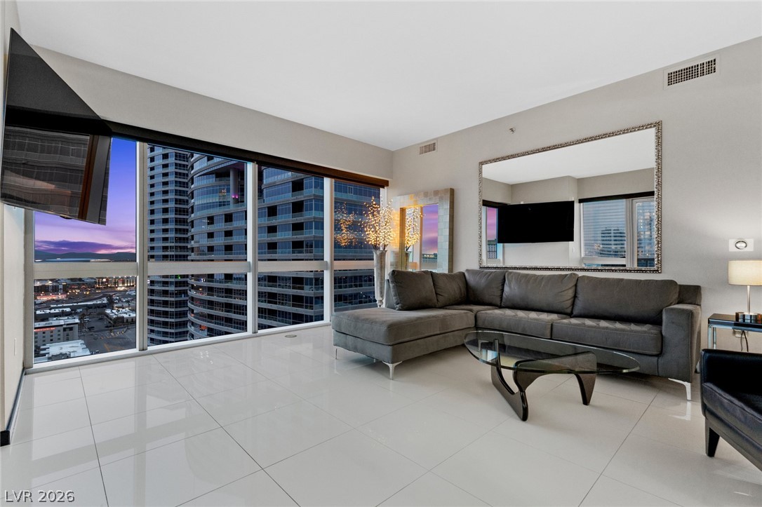 Photo 16 of 40, 4471 Dean Martin Drive #2309