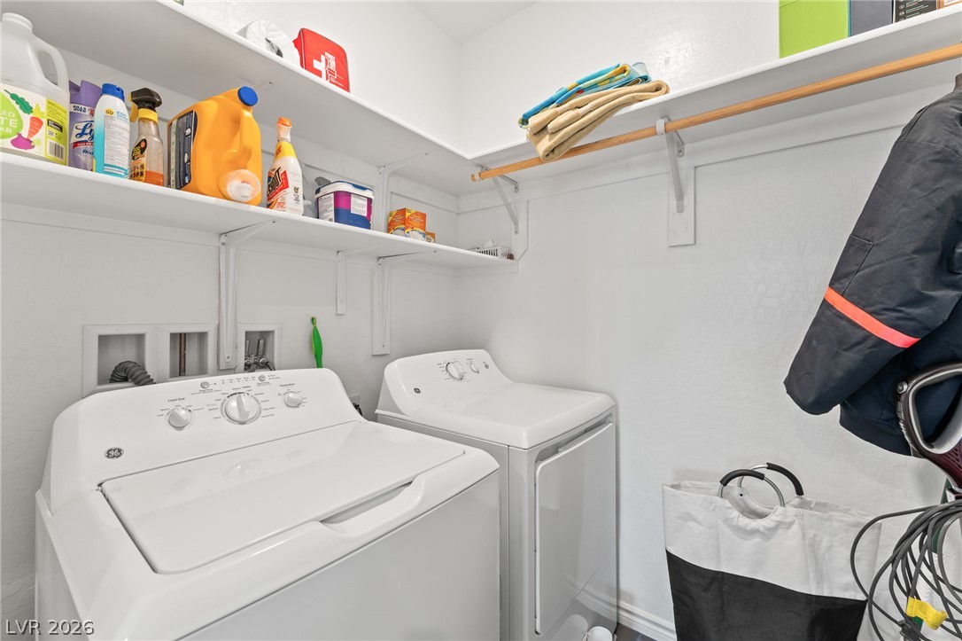 Photo 25 of 28, 1367 Ossa Street #4103