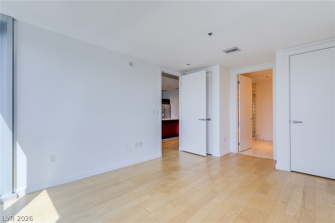Photo 14 of 22, 4471 Dean Martin Drive #805
