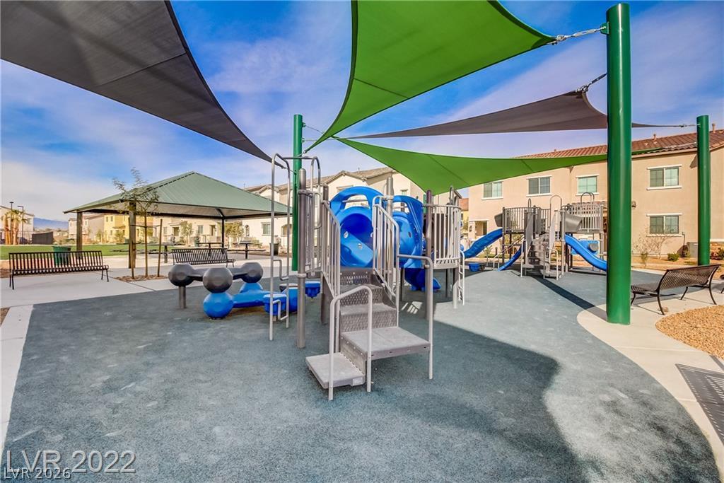 825 Spring Estates Avenue, North Las Vegas 89086