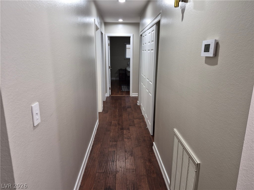 Photo 13 of 47, 3753 S Rosecrest Circle