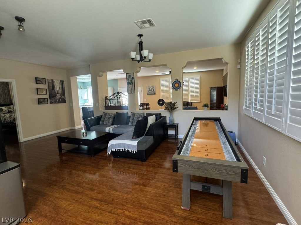 Photo 9 of 50, 9695 Ridgebluff Avenue