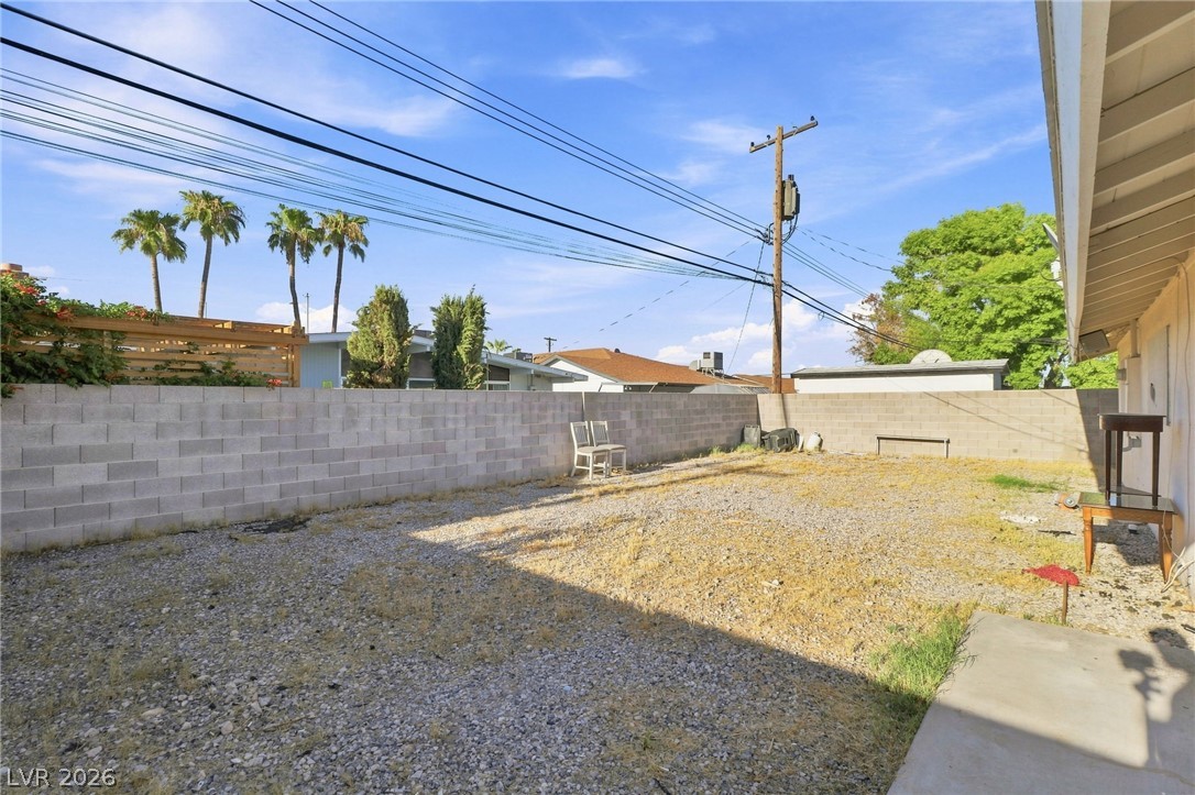Photo 8 of 8, 6224 Arlington Avenue