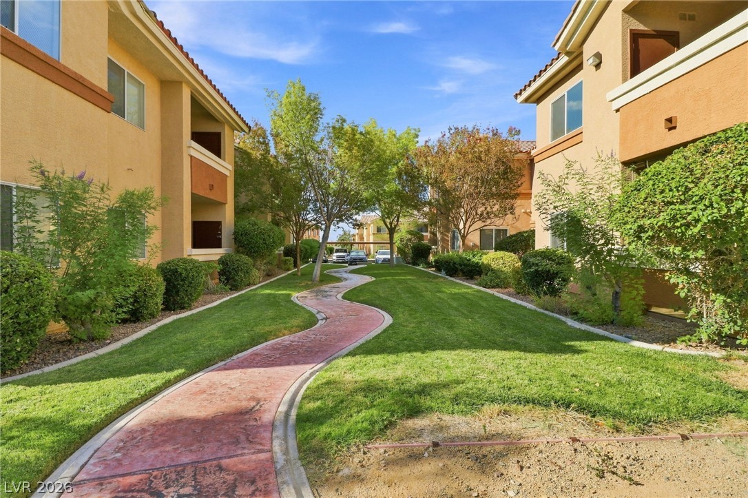 Photo 3 of 1050 E Cactus Avenue #2094