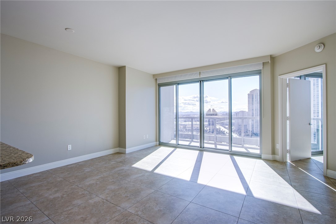 Photo 12 of 22, 222 Karen Avenue #2303