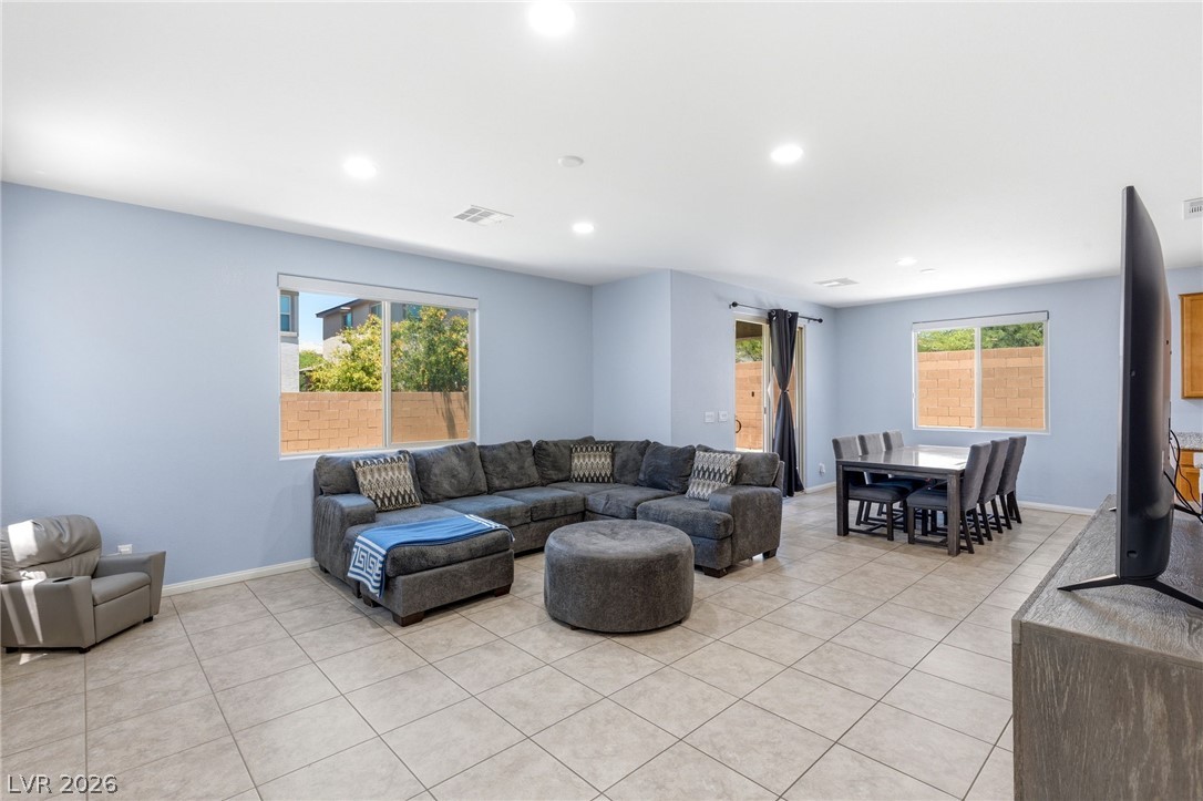 Photo 9 of 40, 6251 Marine Blue Street