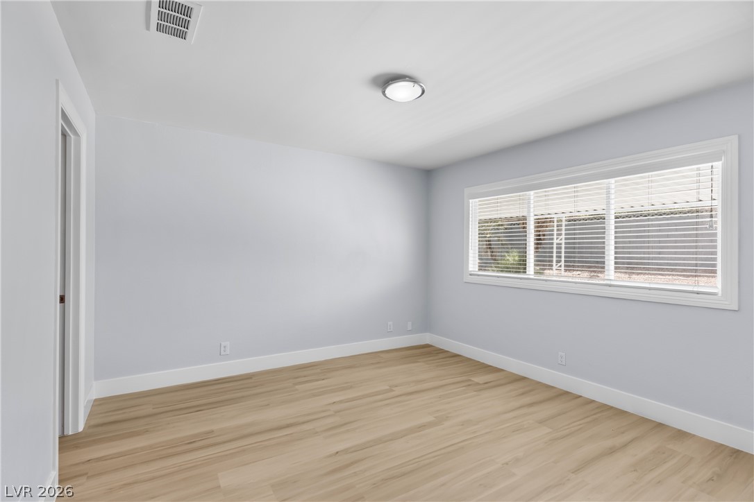 Photo 18 of 38, 3219 Anacapa Way